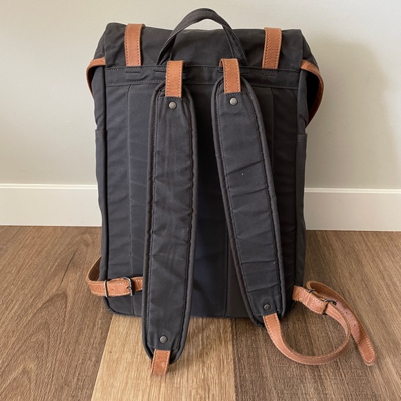 SOLD Fjallraven Rucksack Backpack - Picture 2 of 4